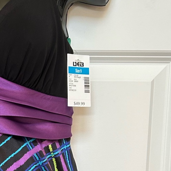 Fun bright punk plaid party dress with a purple sash size 9. Medium short - Picture 4 of 5